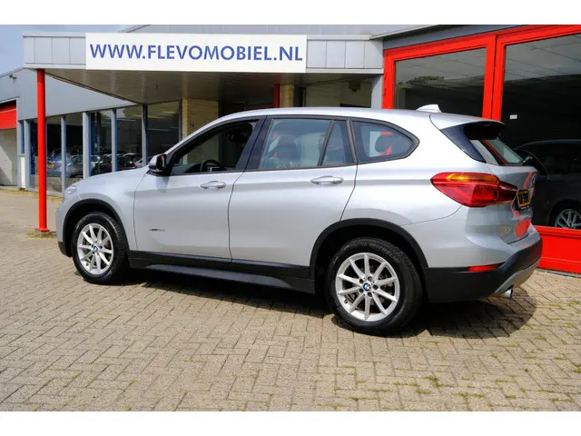 BMW X1 SDrive18d 150pk Clima|Leder|LMV|PDC 2016 Diesel 30