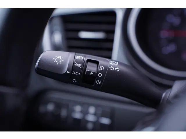 Kia Ceed Sportswagon 1.0 T-GDi DynamicLine 2022 Benzine 25