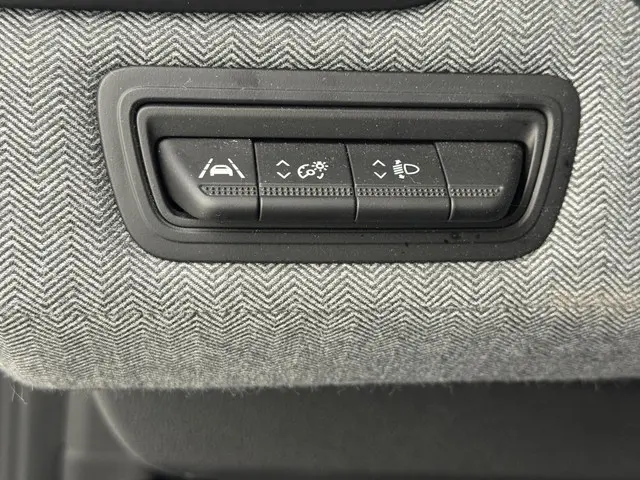 Renault Clio 1.0 TCe 90 GPF techno 2023 Benzine 25