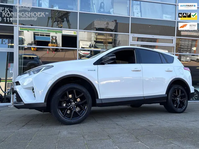 Toyota RAV4 2.5 Hybrid Black Edition 2018 Hybride Benzine
