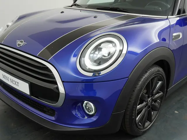 MINI 5-Deurs Cooper 2020 Benzine 26