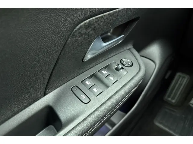 Opel Mokka 1.2 Turbo GS 2024 Benzine 17