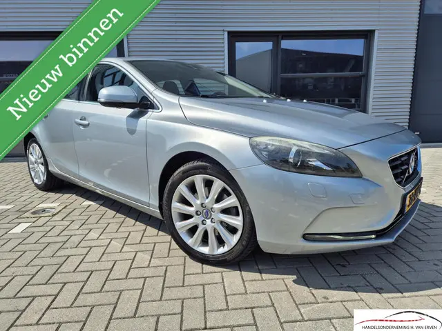 Volvo V40 1.6 T4 Summum LEDER NAVI PDC NAP 2012 Benzine