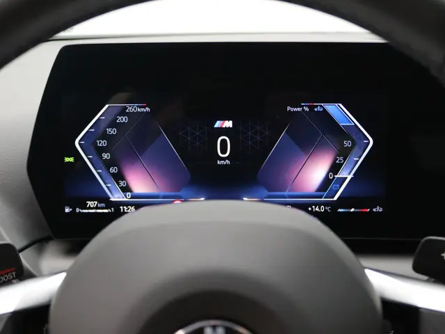 BMW 1 Serie 120 2025 Benzine 16