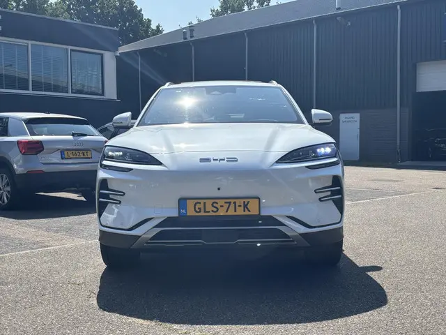 BYD SEAL U Design 87 kWh 2024 Elektrisch 2