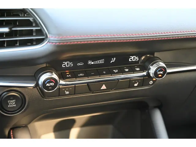 Mazda 3 e-SkyActiv-G 140 automaat Homura 2025 Benzine 26