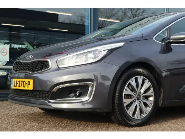 Kia cee'd 1.0 T-GDi DynamicLine 2016 Benzine 33