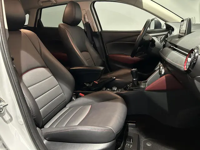 Mazda CX-3 2.0 SkyActiv-G 120 GT-M 2016 Benzine 28