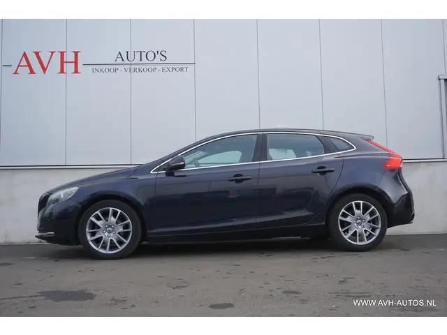 Volvo V40 2.0 D2 Summum Business 2015 Diesel 21