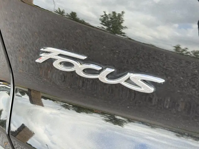Ford Focus Wagon 1.6 EcoBoost Titanium 2012 Benzine 36