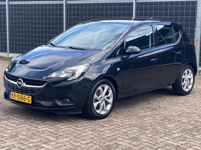 Opel Corsa 1.4 Edition incl. 1 jaar garantie 2016 Benzine 3