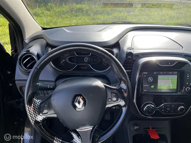 Renault Captur 1.2 TCe Dynamique automaat 2013 Benzine 12