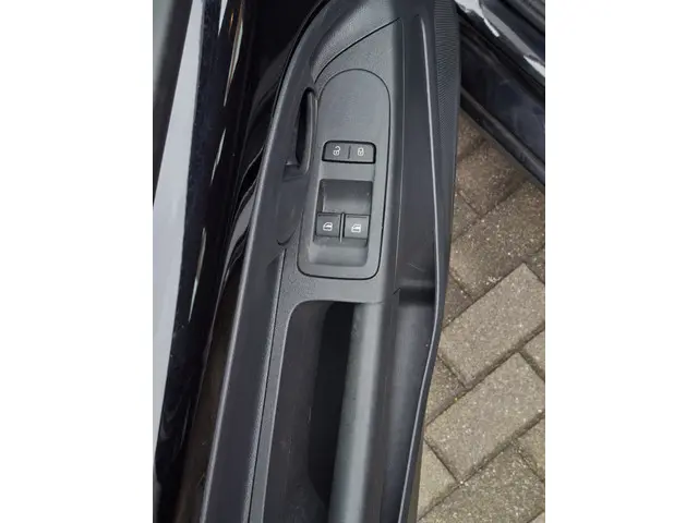 Volkswagen up! 1.0 BMT take up! | Airco 2019 Benzine 15