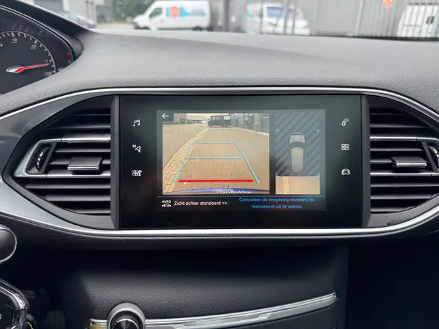 Peugeot 308 1.5 BlueHDi Blue Lease Premium 2020 Diesel 13