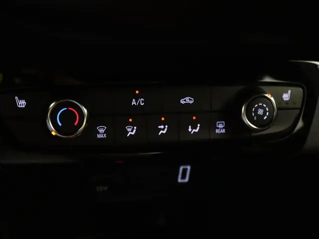 Opel Corsa 1.2 Turbo Hybrid GS 2025 Hybride Benzine 23