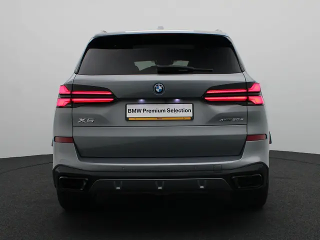 BMW X5 xDrive50e 2024 Hybride Benzine 5