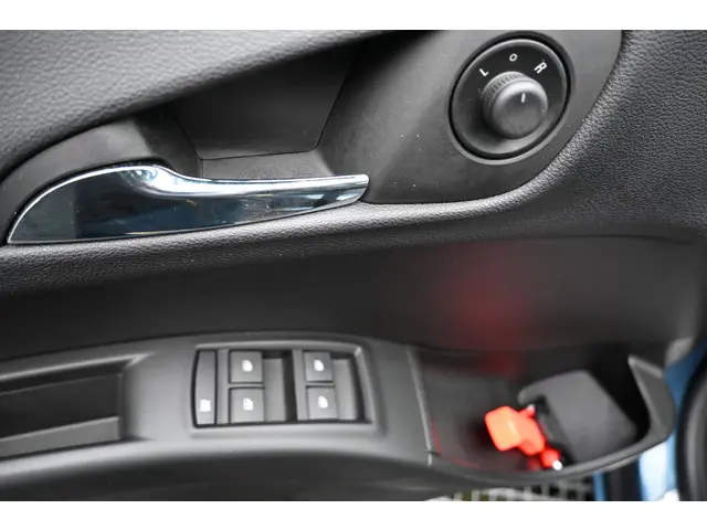 Opel Meriva 1.4 Turbo Blitz 2016 Benzine 30