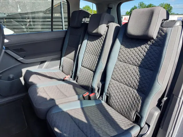 Volkswagen Touran 1.6 TDI Highline 7p 2019 Diesel 17