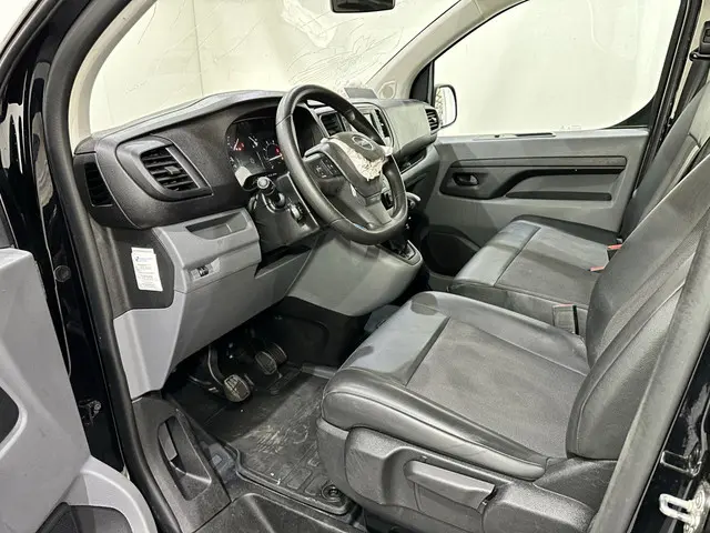 Opel Vivaro 2.0 CDTi L2H1 Edition Navi 2021 Diesel 29