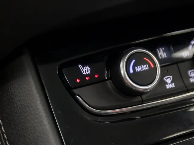 Opel Grandland X 1.2 Turbo Ultimate Sport 2018 Benzine 10