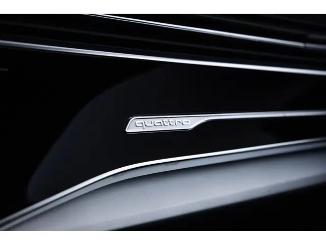 Audi Q7 SQ7 S-Line Grijs kenteken 2020 Diesel 33