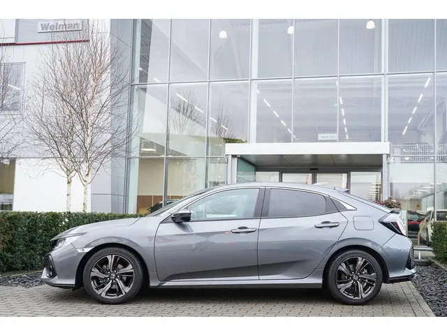 Honda Civic 1.0i VTEC ELEGANCE TURBO 2017 Benzine 43