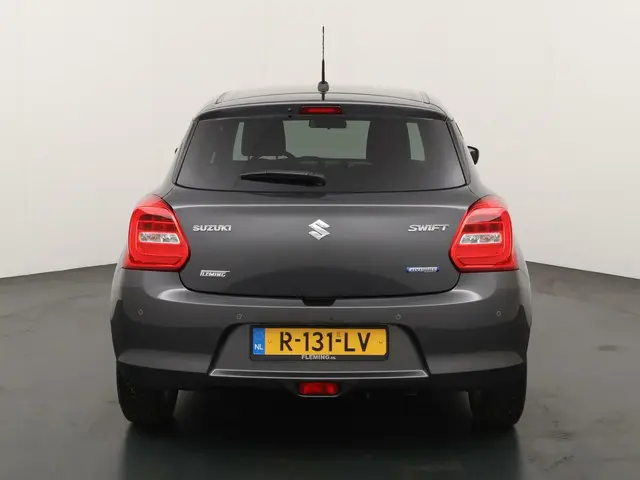 Suzuki Swift 1.2 Select Smart Hybrid 2022 Benzine 4