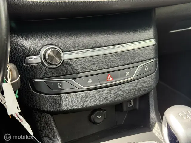 Peugeot 308 1.2|Pano|Carplay|Cruise 2017 Benzine 14