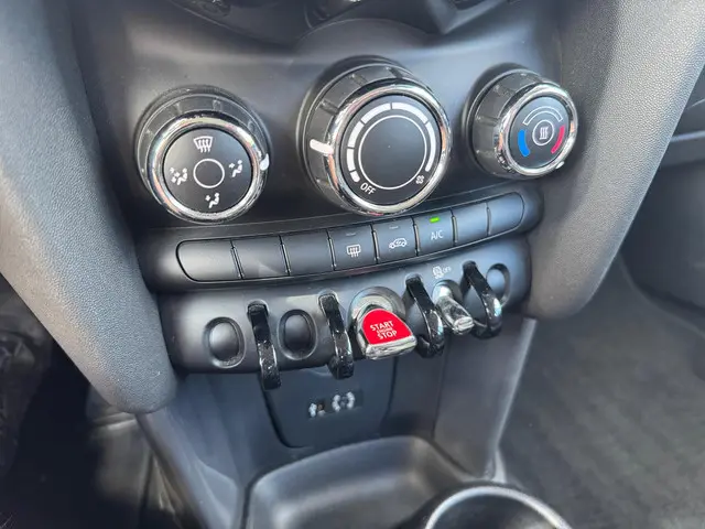 MINI One Mini 1.2 *AIRCO* MOOIE FRISSE AUTO* 2015 Benzine 12