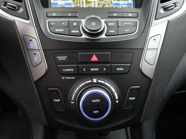 Hyundai Santa Fe 2.4i GDI i-Catcher- 2013 Benzine 12