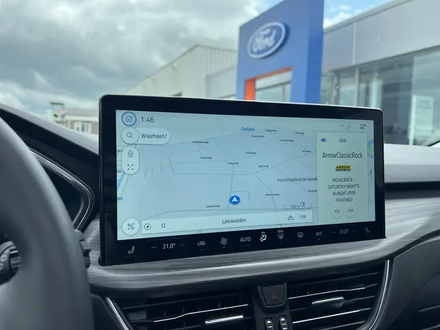 Ford Kuga 2.5 PHEV Active X 2024 Hybride Benzine 30