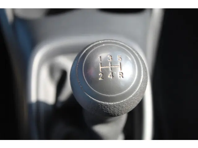 Citroën C1 1.0 e-VTi Selection//Airco//5drs!! 2016 Benzine 15