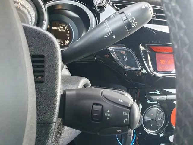 Citroën DS3 1.2 VTi So Chic 2014 Benzine 34