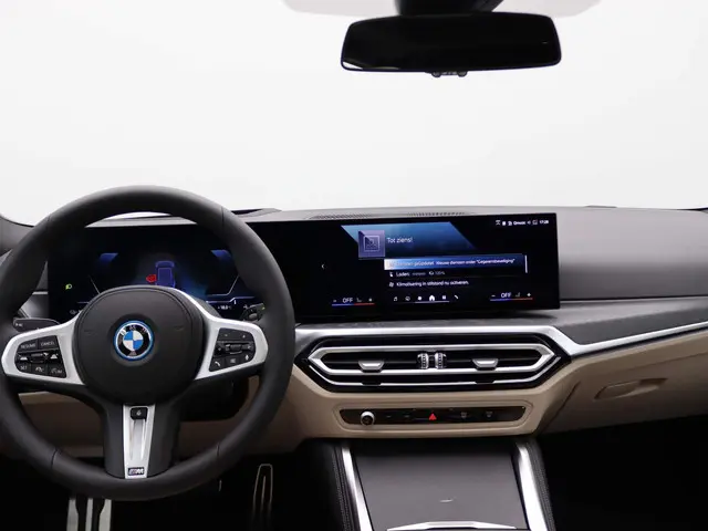 BMW i4 eDrive35 2024 Elektrisch 29