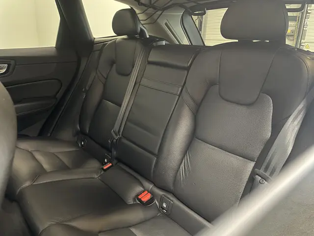 Volvo XC60 2.0 T5 250pk AUT8 AWD Momentum 2018 Benzine 15