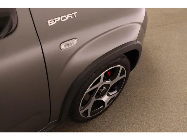 Fiat Panda 1.0 Hybrid Sport 2022 Benzine 11