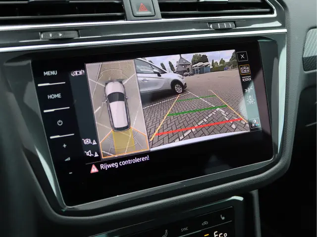 Volkswagen Tiguan Hybrid R-Line 2023 Hybride Benzine 27