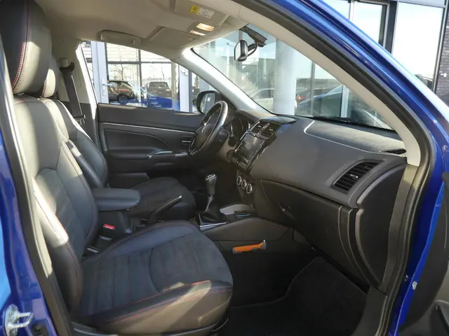 Mitsubishi ASX 1.6 Cleartec Connect Pro+ 2019 Benzine 4