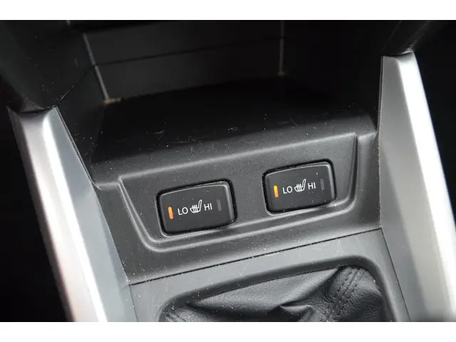 Suzuki Vitara 1.6 Exclusive 2015 Benzine 18
