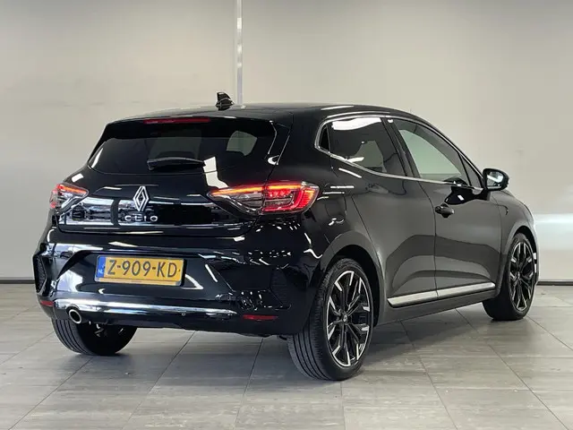 Renault Clio 1.0 TCe 90 GPF techno 2024 Benzine 2