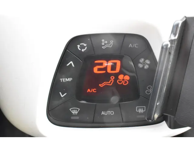 Citroën C1 VTi Shine 5 drs 2019 Benzine 17