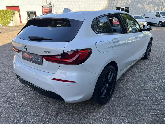 BMW 1 Serie 118i Sport Line 2020 Benzine 5