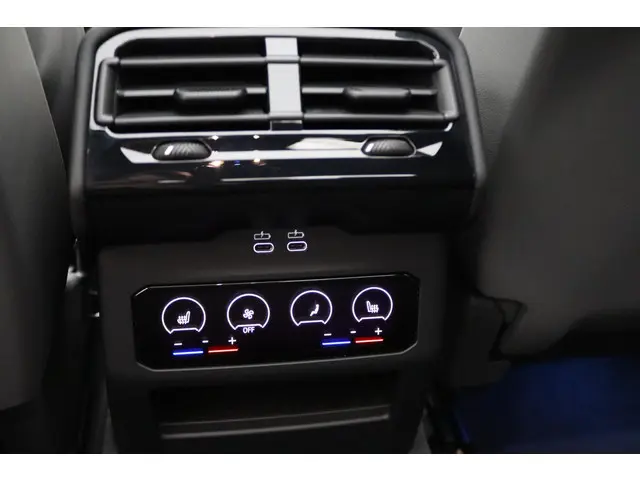 BMW i5 Sedan 2024 Elektrisch 22