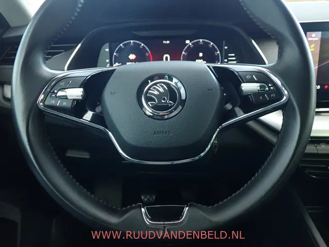 Škoda Octavia Combi Business Edition Plus 2021 Benzine 13