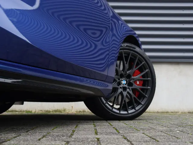 BMW 1 Serie 5-deurs 120 2025 Benzine 7