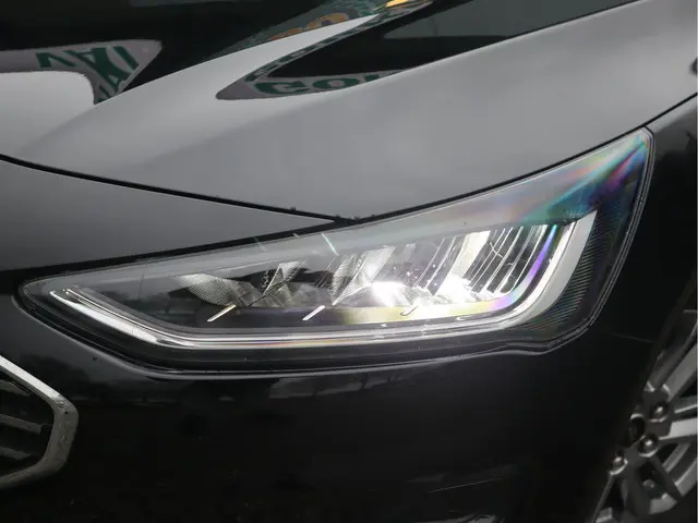 Ford Focus 1.0 EcoBoost Hybrid 2024 Hybride Benzine 22