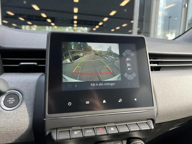 Mitsubishi Colt 1.0T MT Intense 2025 Benzine 10