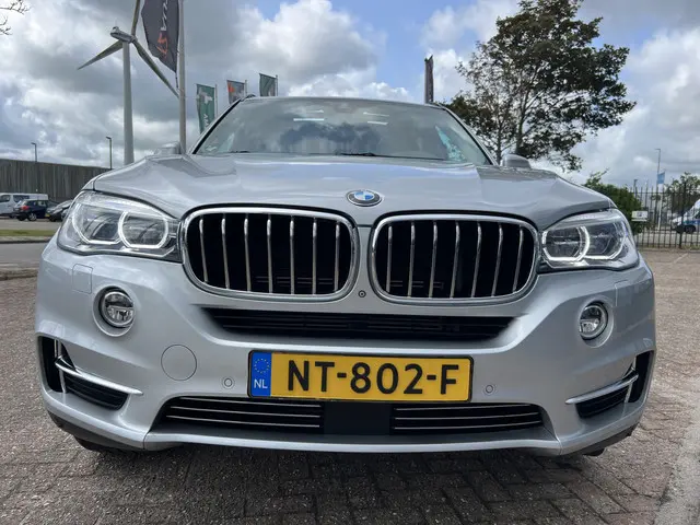 BMW X5 xDrive40e High Executive 2015 Hybride Benzine 51