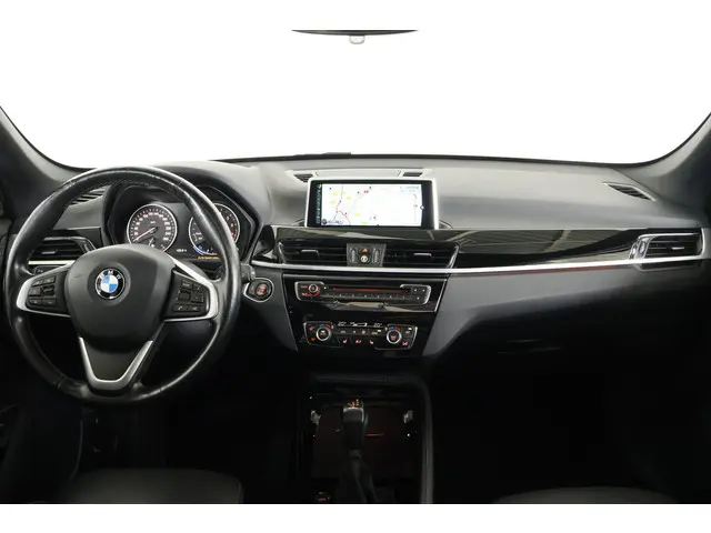 BMW X1 sDrive20i Centennial High Executive 2016 Benzine 33