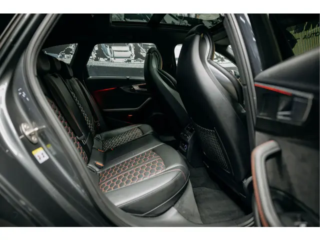 Audi RS4 2.9 TFSI RS 4 quattro 2018 Benzine 15
